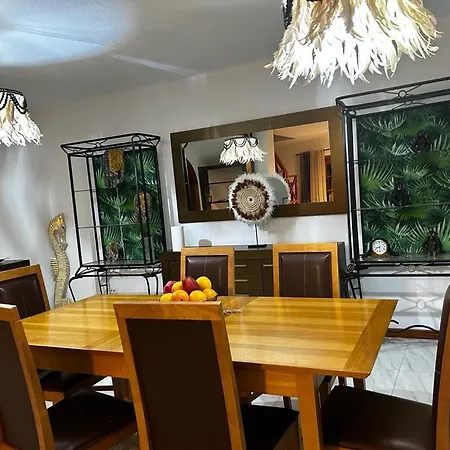 Natali ,luxury 3-levels Large On Tenerife, Ocean View, Private Poo L& Barbecue Area 阿德耶