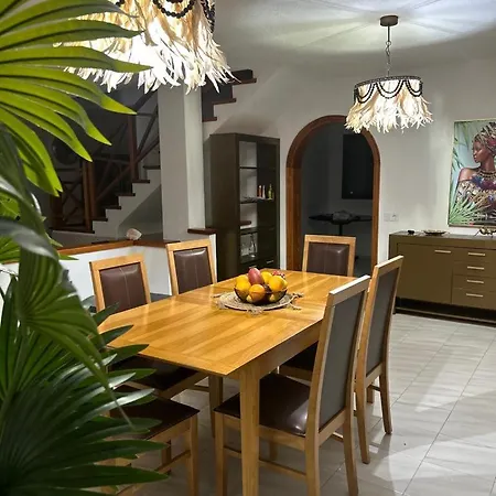 Natali ,luxury 3-levels Large On Tenerife, Ocean View, Private Poo L& Barbecue Area * 阿德耶