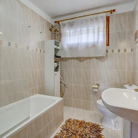 Villa Natali ,luxury 3-levels Large On Tenerife, Ocean View, Private Poo L& Barbecue Area *