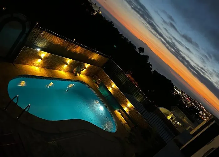 Natali ,luxury 3-levels Large On Tenerife, Ocean View, Private Poo L& Barbecue Area Costa Adeje (Tenerife)