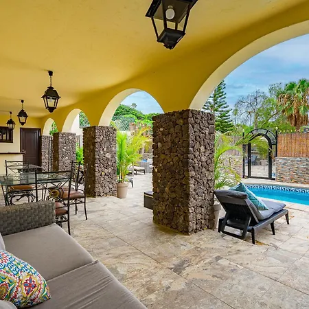 Natali ,luxury 3-levels Large On Tenerife, Ocean View, Private Poo L& Barbecue Area