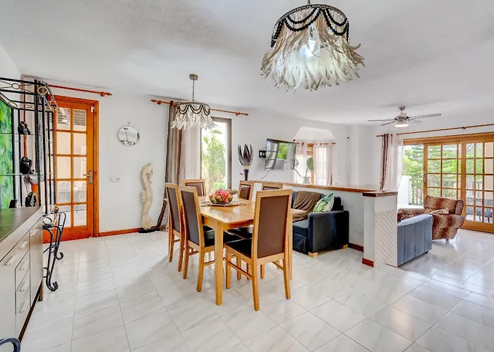 Willa Natali ,luxury 3-levels Large On Tenerife, Ocean View, Private Poo L& Barbecue Area