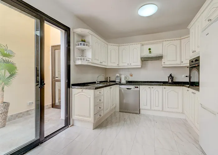 Willa Natali ,luxury 3-levels Large On Tenerife, Ocean View, Private Poo L& Barbecue Area *