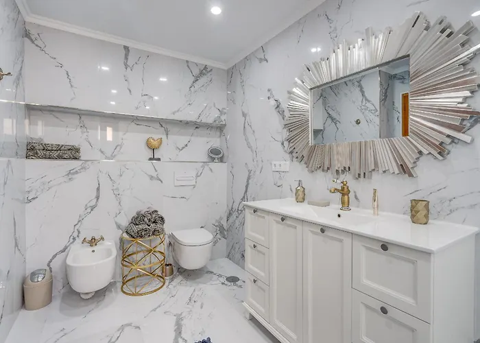 Villa Natali ,luxury 3-levels Large On Tenerife, Ocean View, Private Poo L& Barbecue Area *